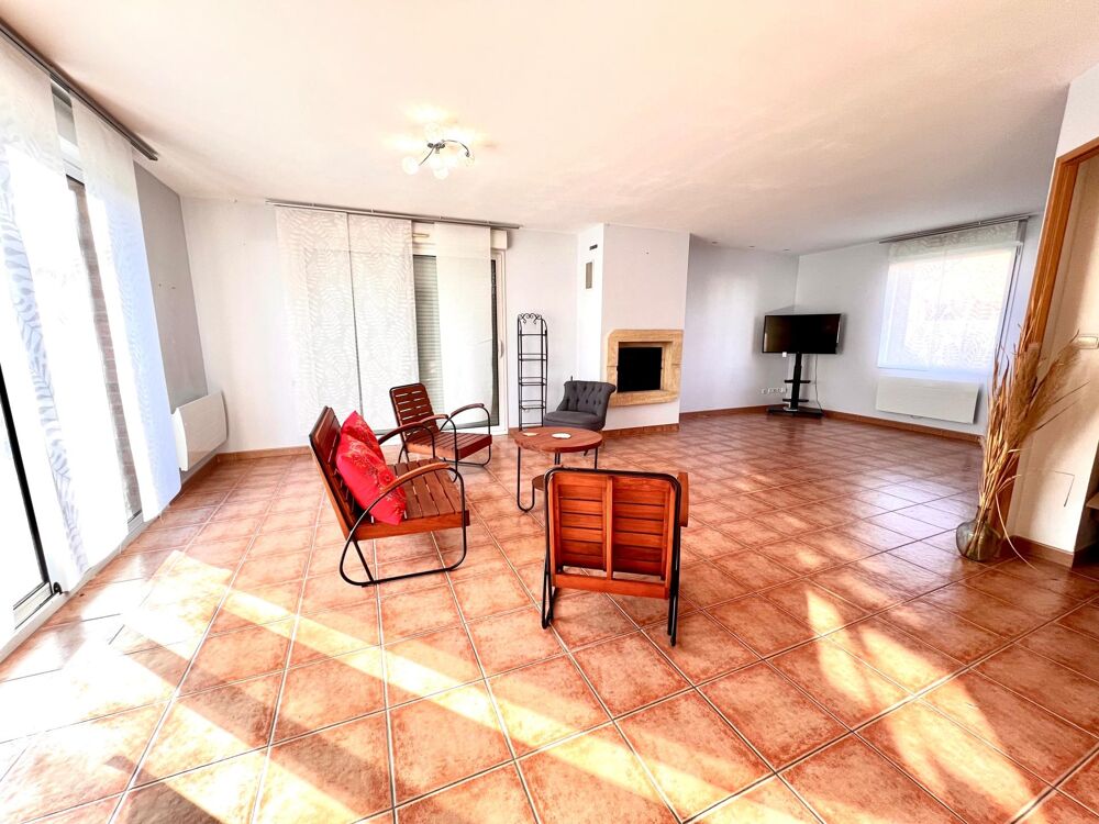 Vente Maison Pavillon env 160m2 5 chambres semi plain pied au calme Hasnon