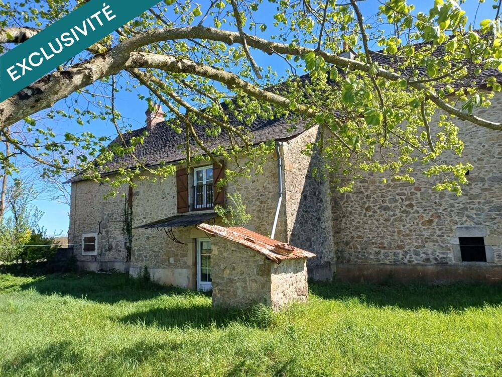 Située à moins de 3km de toutes commodités , 25mn de Rodez et de Villefranche de Rouergue, cette jolie propriété offre un cadre