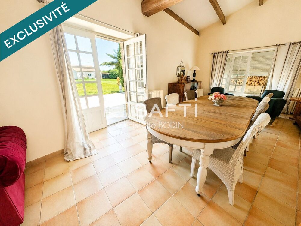 Vente Maison Magnifique demeure en pierre de caractère à 25 minutes de la Rochelle Saint-jean-de-liversay