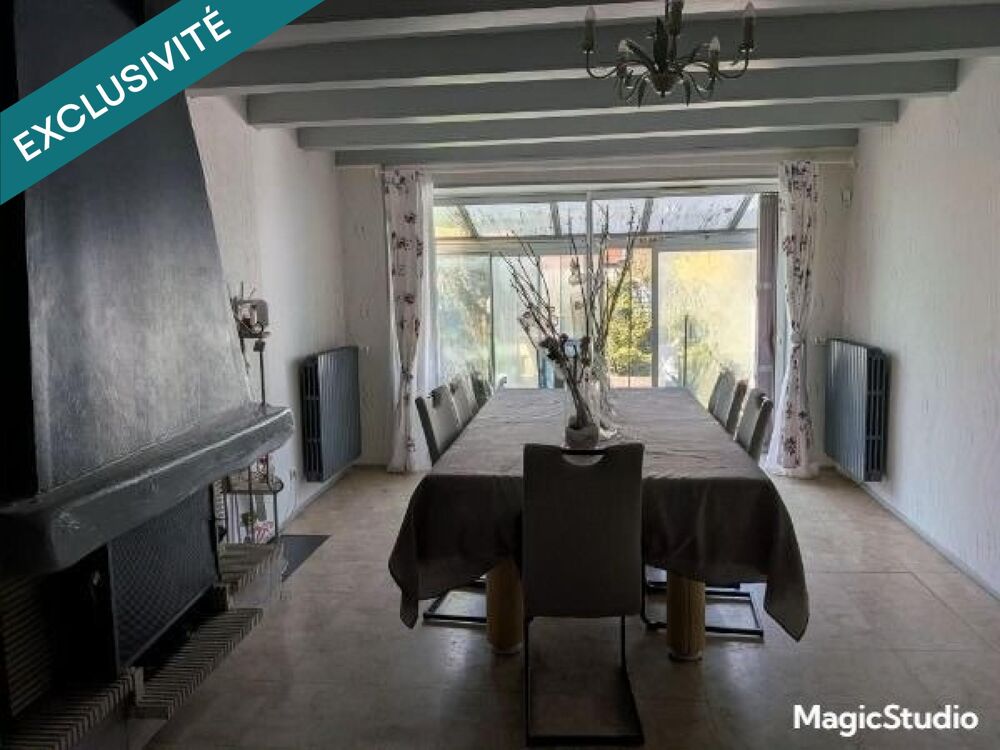 Maison rénovée en pierre 4 chambres, grande pièce a vivre avec cuisine ouverte avec terrain  à ARBOIS (Jura)