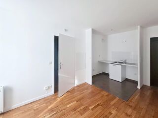 Vente Appartement BUC Bel appartement 2 pièces de 38 m² avec parking Buc