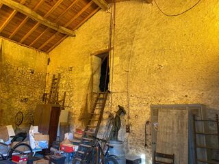  Immeuble � vendre 140 m�