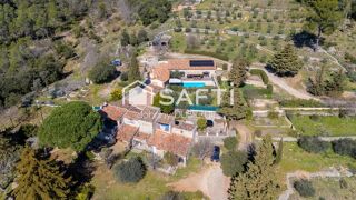  Maison � vendre 13 pi�ces 360 m�