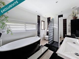  Maison � vendre 8 pi�ces 251 m�