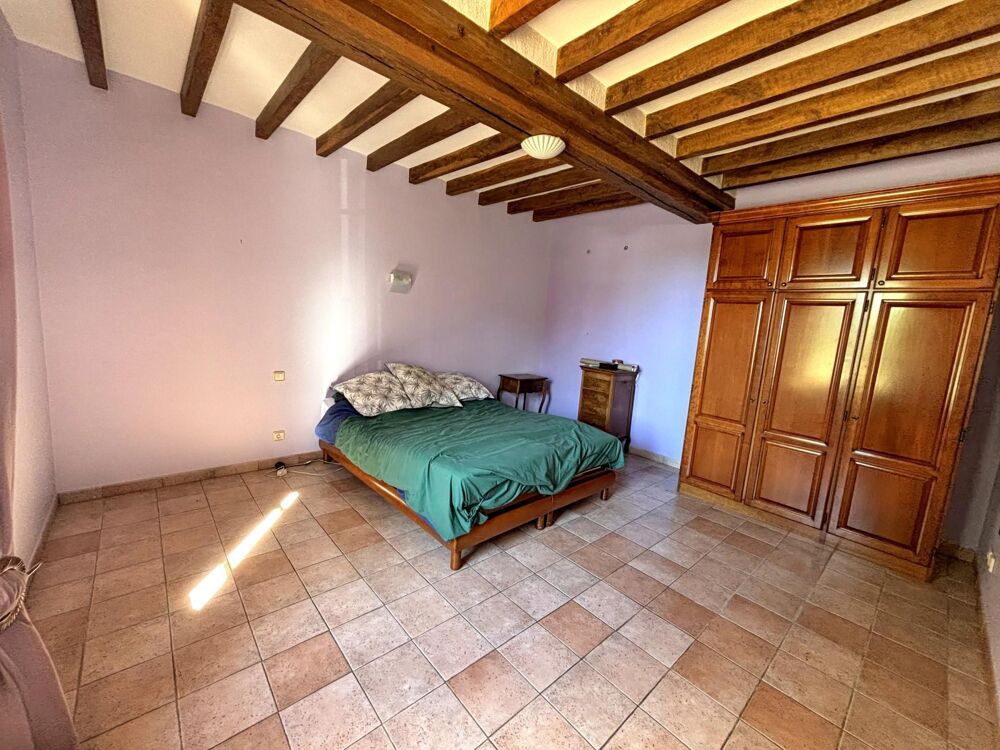 Vente Maison Longère de charme à Villeneuve les Genets Villeneuve-les-genets