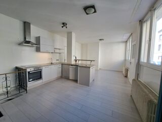 Appartement à louer 3 pièces 55 m²