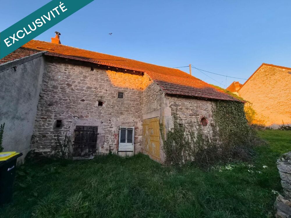 Vente Parking/Garage Grange sur deux niveaux transformable en maison Echassieres