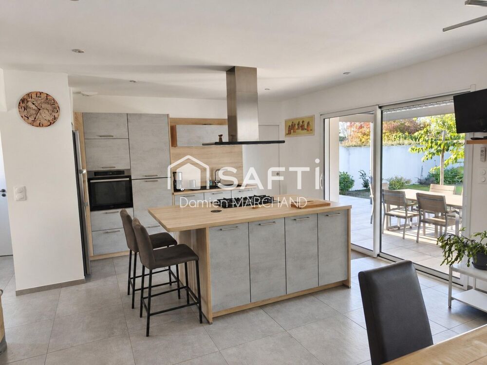 à vendre  Maison Challans (85300)