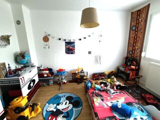  Immeuble à vendre 144 m²