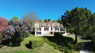  Maison � vendre 9 pi�ces 213 m�