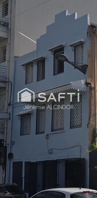  Immeuble � vendre 240 m�