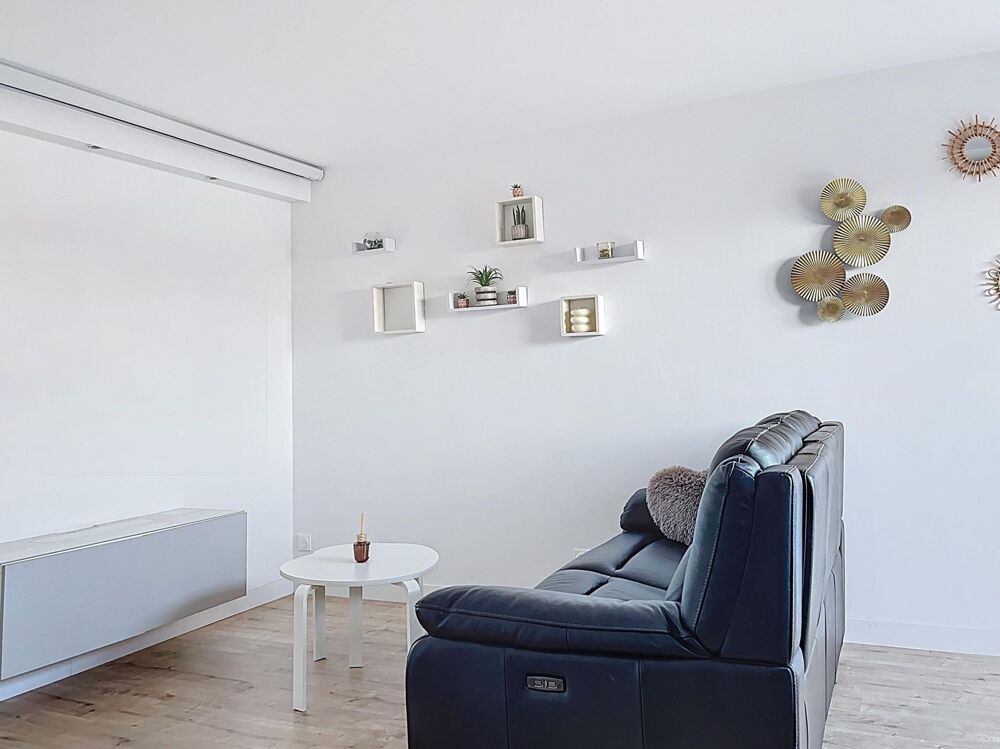 Vente Appartement T2 , terrasse et parking privatif en centre ville Wervicq-sud