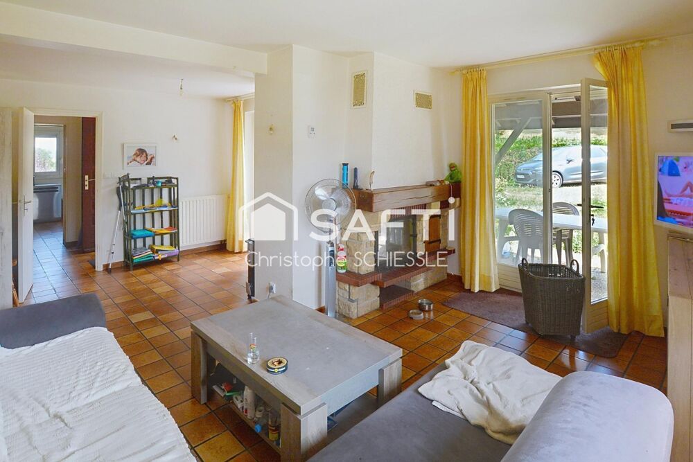 Vente Maison Maison T9 sur 30 ares de terrain Lebetain