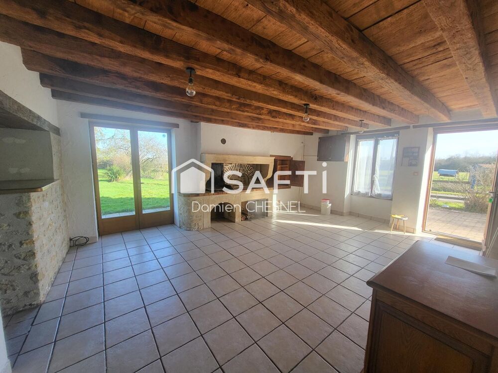 Vente Maison Maison de caractère – Vie de plain-pied – DPE C – Environnement calme Orcenais