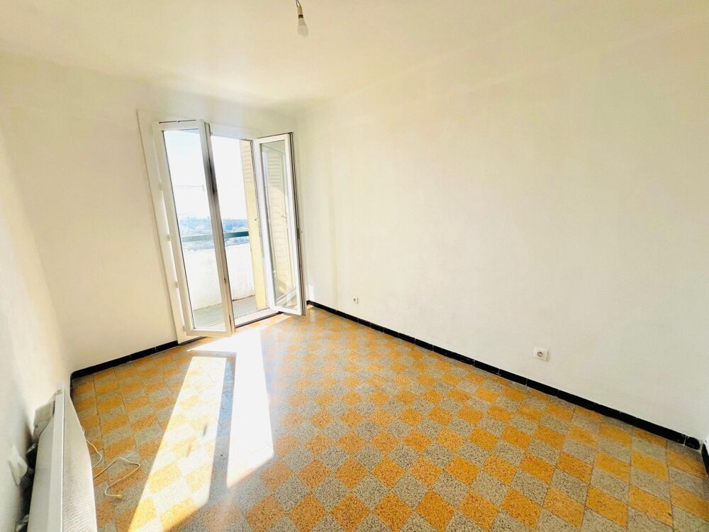 Vente Appartement Appartement T4 avec cave et belle vue mer Marseille 15