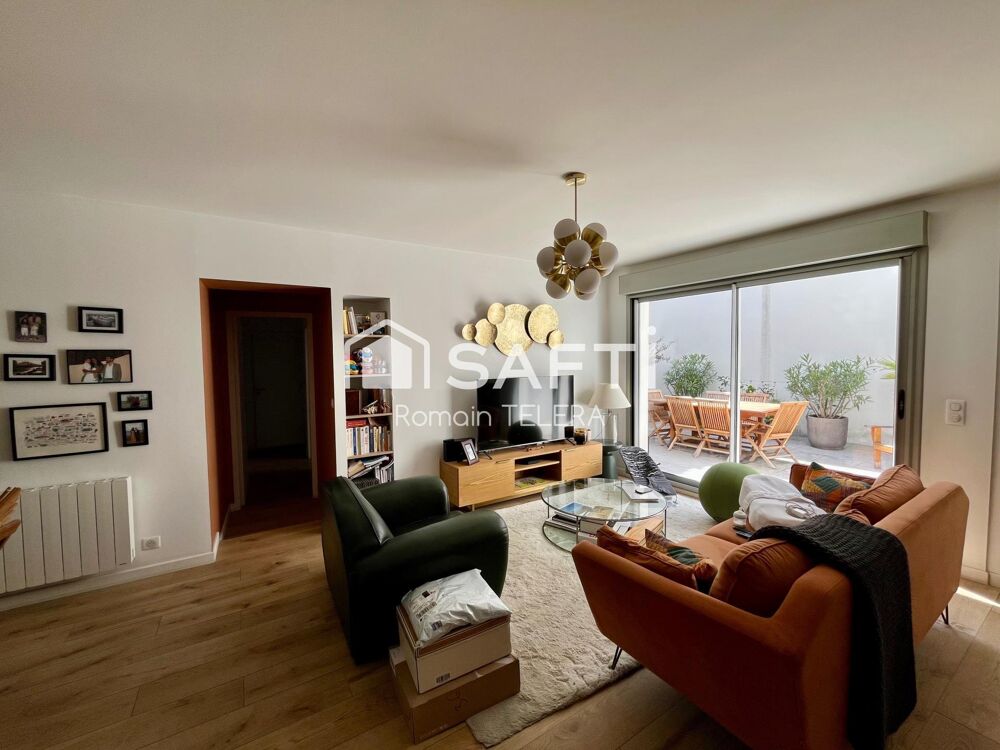 Vente Appartement Nansouty : appartement T4 parfaitement rénové de 98 m², avec une terrasse et un garage. Bordeaux
