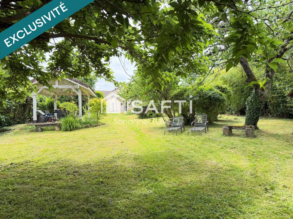Vente Maison Corps de ferme sur plus de 1,3 hectare avec installations équestres Bersaillin