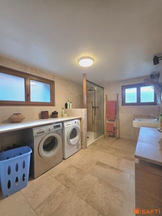  Maison à vendre 11 pièces 329 m²