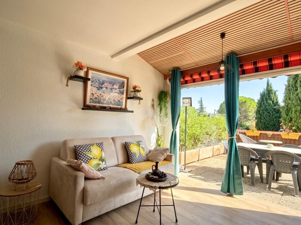 Vente Appartement CENTRE VILLE  À PIED/ AU CALME/ GRANDE TERRASSE Hyeres