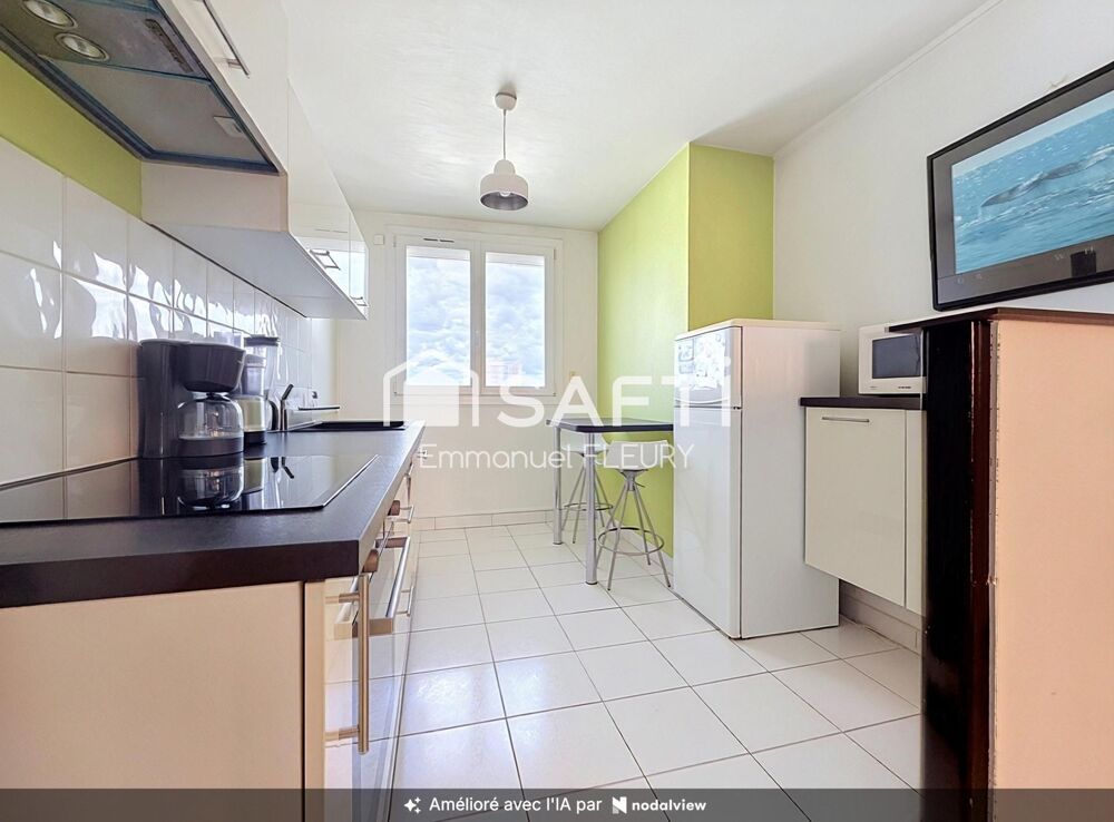 Vente Appartement BEAUSEJOUR – DERNIER ÉTAGE – T4 AVEC GARAGE FERMÉ ET CAVE Nantes