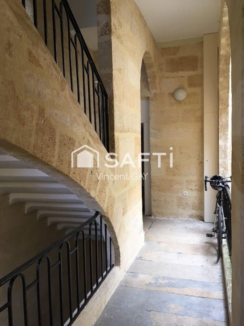Vente Appartement Au coeur du centre historique, proche de tout. Bordeaux