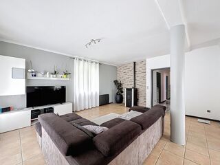  Maison  vendre 11 pices 225 m