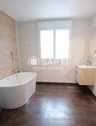  Maison � vendre 7 pi�ces 180 m�