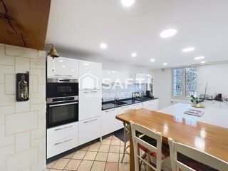  Maison � vendre 9 pi�ces 258 m�