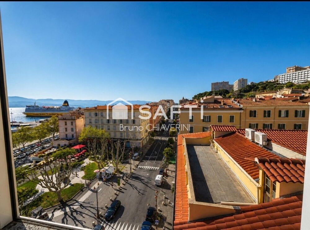 Vente Appartement Vue imprenable sur le port d'Ajaccio et le cours Napoleon Ajaccio