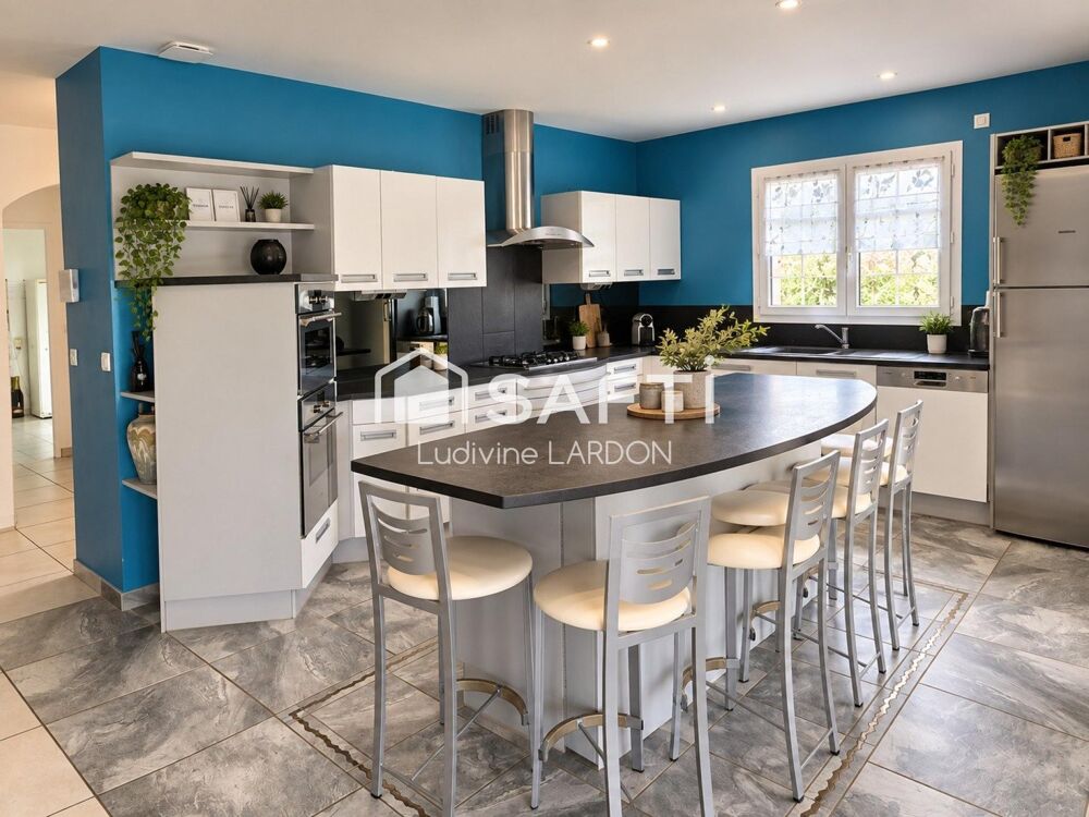 Maison familiale T6 de standing, 156 m²