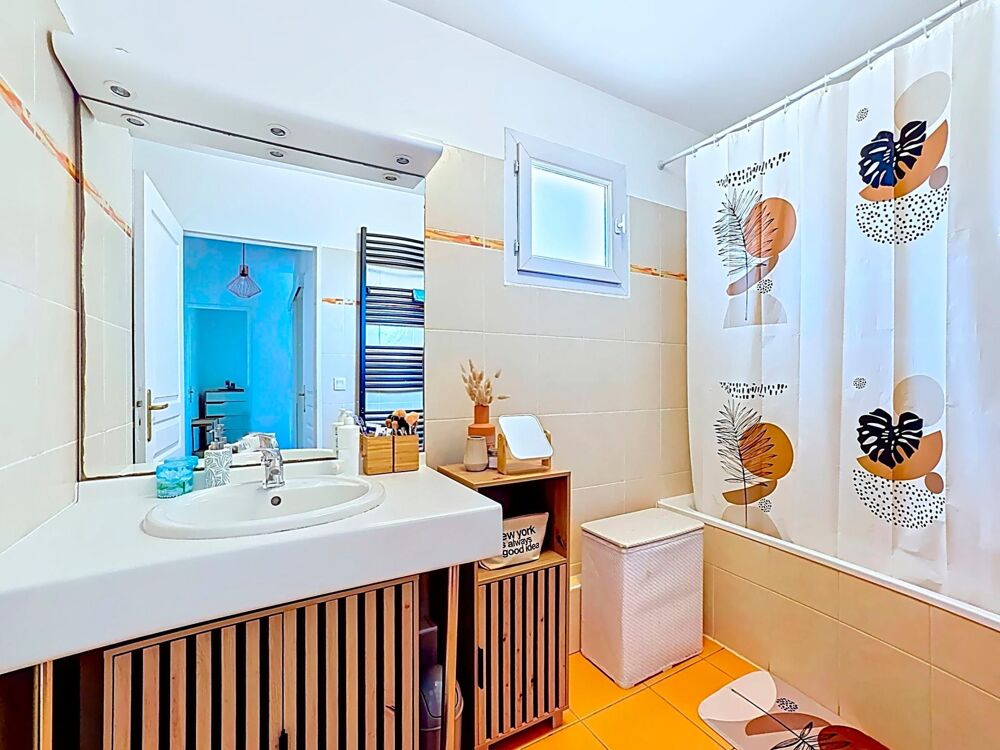 � vendre  Maison Pr�vessin-Mo�ns (01280)