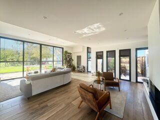  Maison � vendre 7 pi�ces 210 m�