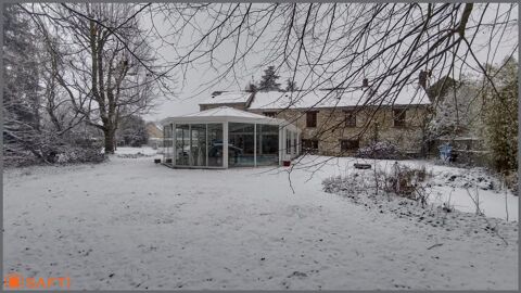   MAISON DE 200M2 ,6 pi�ces, sur un terrain de 4300M2 Maison - 6 pi�ce(s) - 200 m�