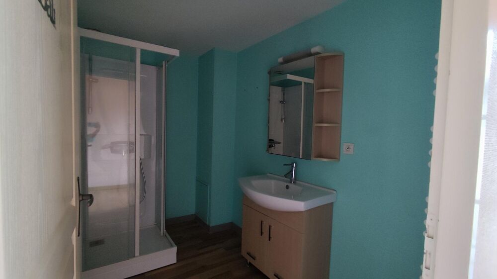 Vente Maison Spécial investisseur : 200 m² centre-ville Saint-jean-d'angely