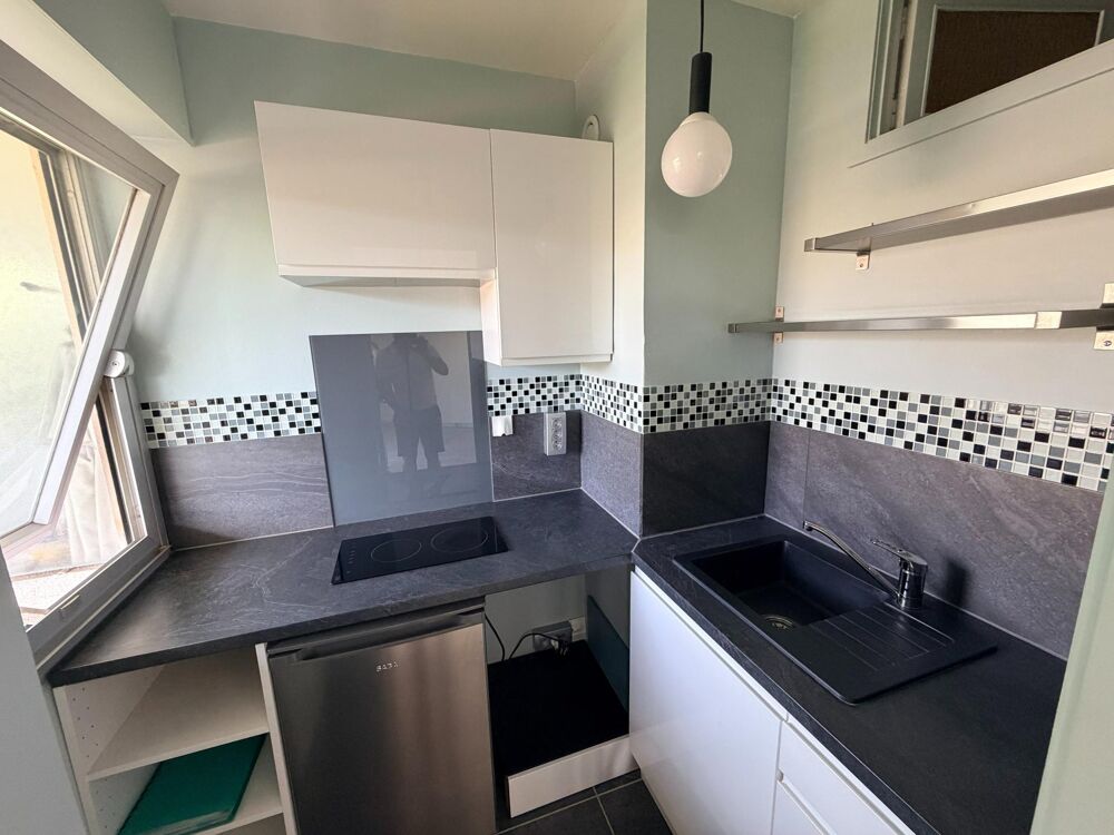 Vente Appartement Estanove, studio avec terrasse, parking et cave Montpellier