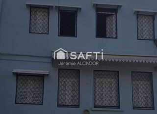  Immeuble � vendre 240 m�