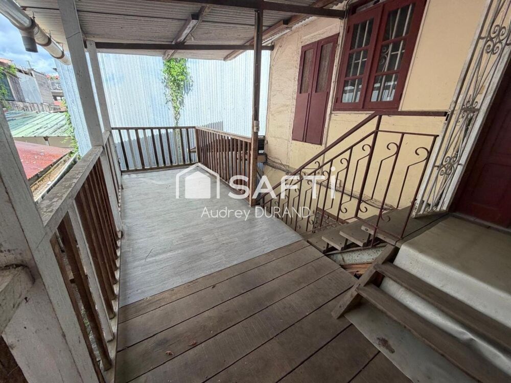 Vente Immeuble MAISON CREOLE EN BRIQUE ET BOIS  A REHABILITE AU CENTRE VILLE DE CAYENNE Cayenne