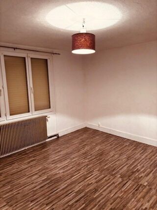  Immeuble � vendre 129 m�