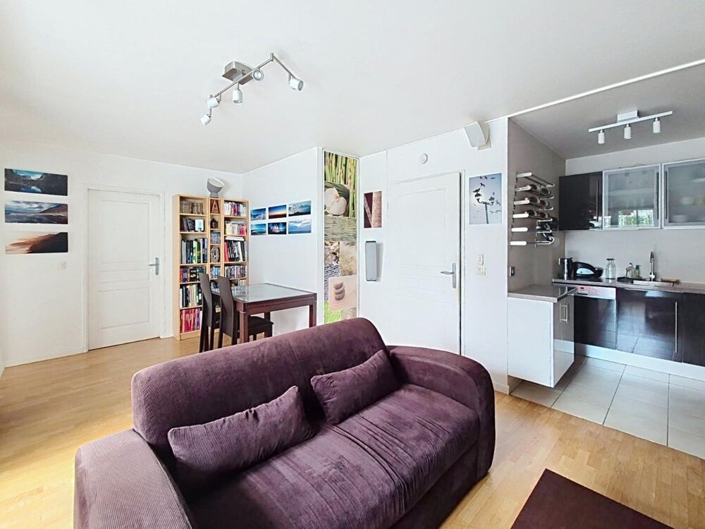 Vente Appartement Appartement deux pièces à vendre avec terrasse et parking Issy-les-moulineaux