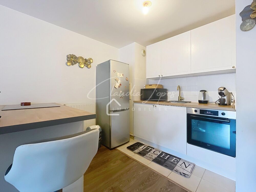 APPARTEMENT 2 PIECES AVEC TERRASSE ET PARKING