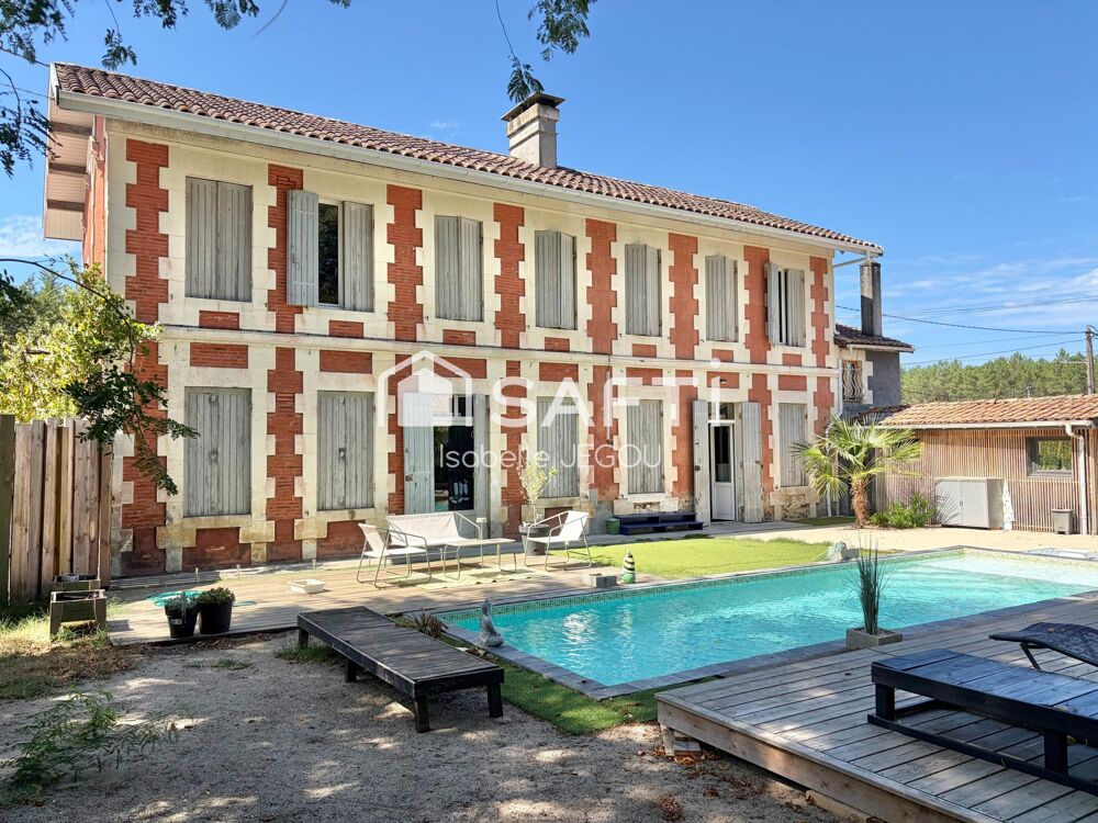 Vente Maison Demeure de charme XIXe siècle avec piscine au calme sur SALLES Salles