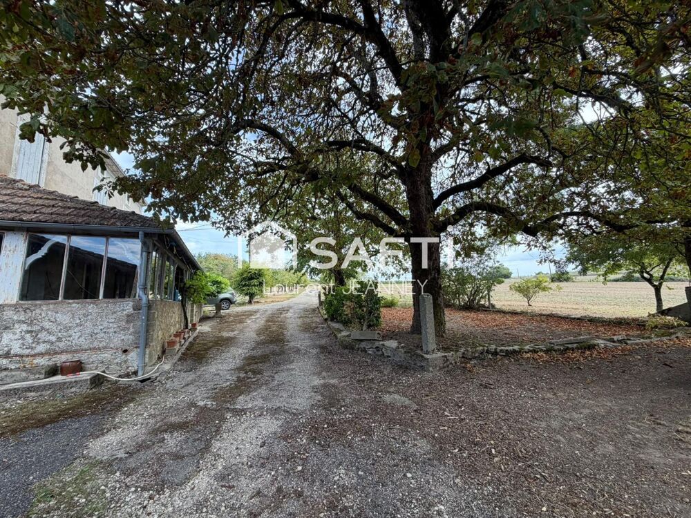 Vente Maison Corps de ferme en pierre à rénover 85 m²et terrain Moulinet