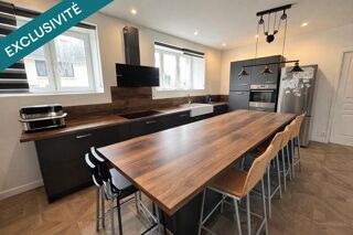  Maison à vendre 9 pièces 244 m²