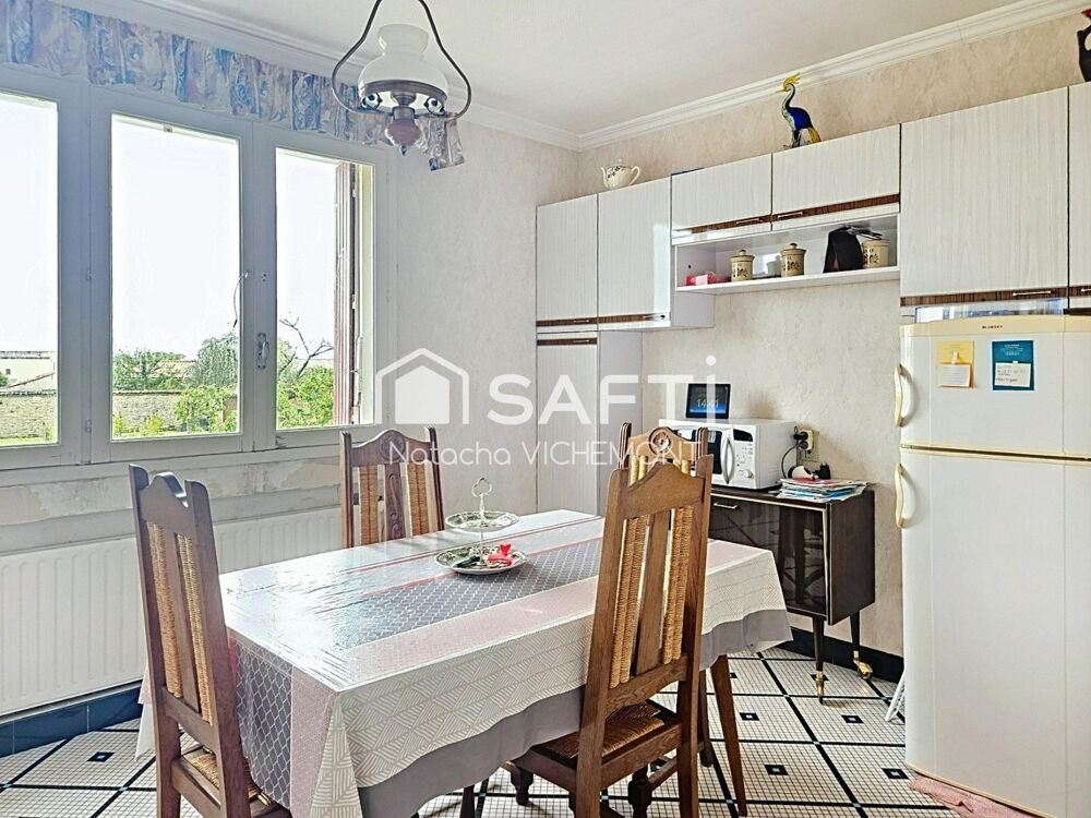 Vente Maison Au calme, fort potentiel pour tout type de projet! Thaire