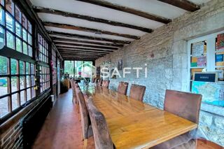  Maison � vendre 13 pi�ces 270 m�