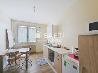  Appartement � vendre 3 pi�ces 77 m�