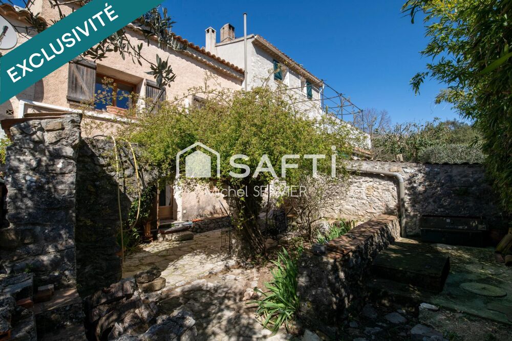 Maison de village à 10 min des commerces de TOULON