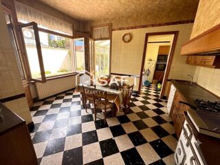  Maison à vendre 11 pièces 314 m²