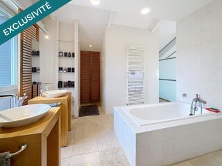  Maison � vendre 9 pi�ces 271 m�