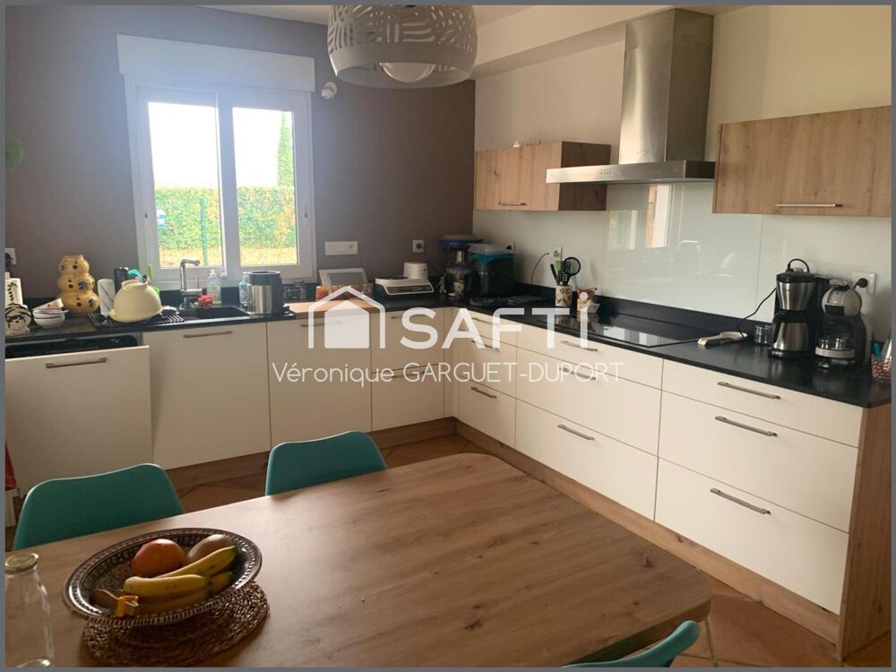 Vente Maison Grande villa familiale avec piscine et dépendances Coursan